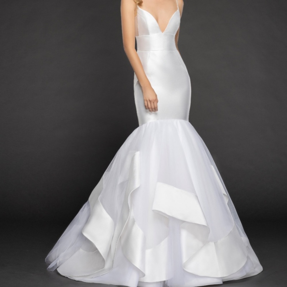 Hayley Paige Nevada Wedding Dress